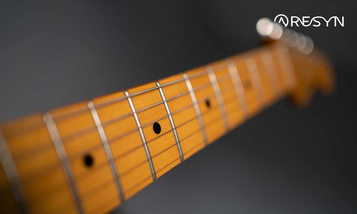 Maple vs. Rosewood Fretboard: Feel, Care, Tone, and Buying Differences